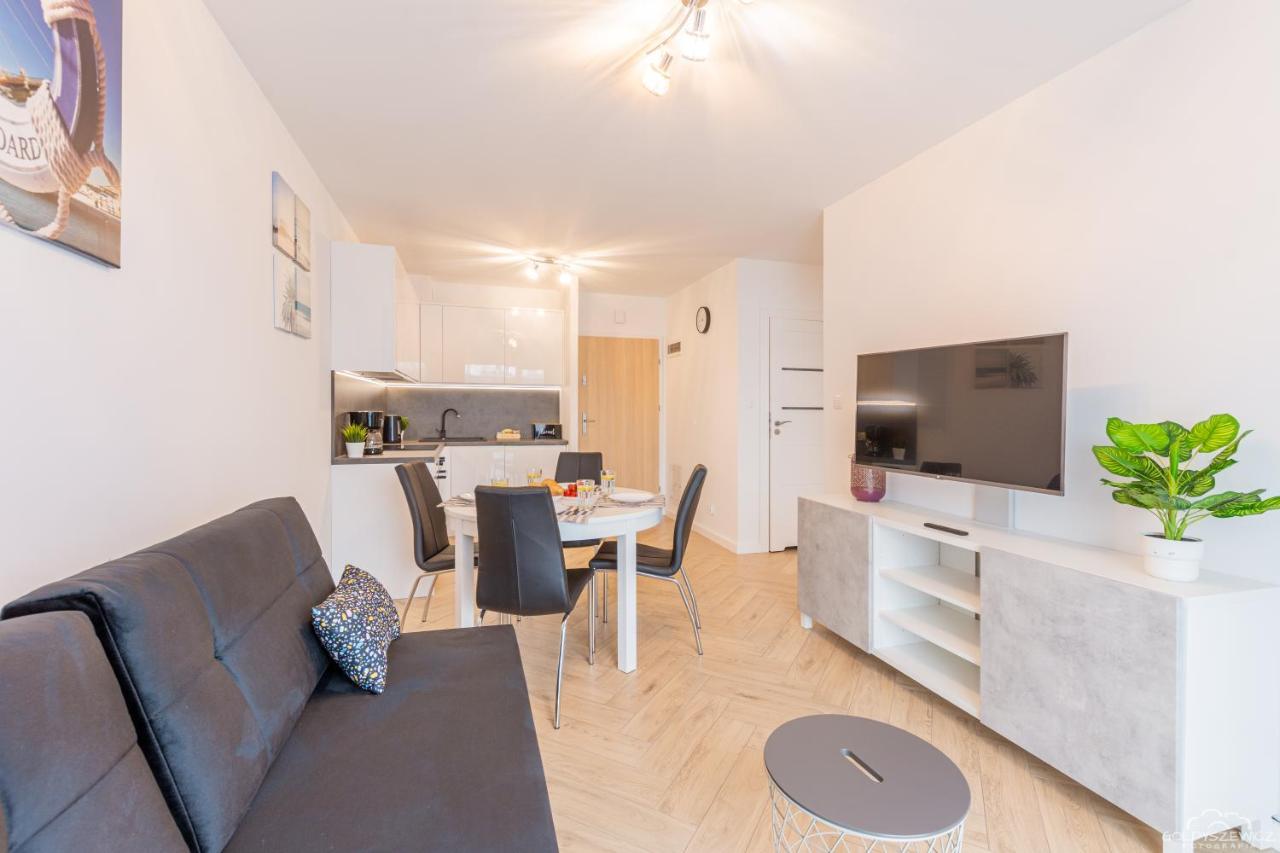 Horyzont Apartamenty - Navigator- Mozliwosc Wykupienia Sniadan!!! Kołobrzeg Kültér fotó